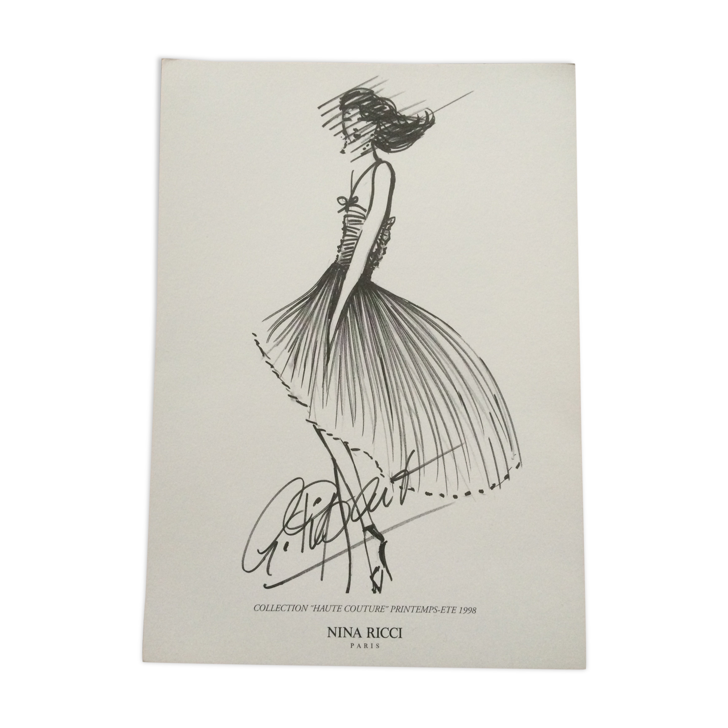 Nina Ricci: fashion illustration of the 1990s