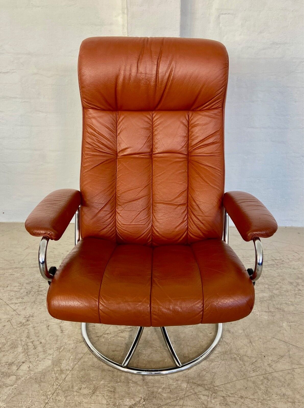 Vintage retro Ekornes Stressless reclining lounge chair & stool 1960s