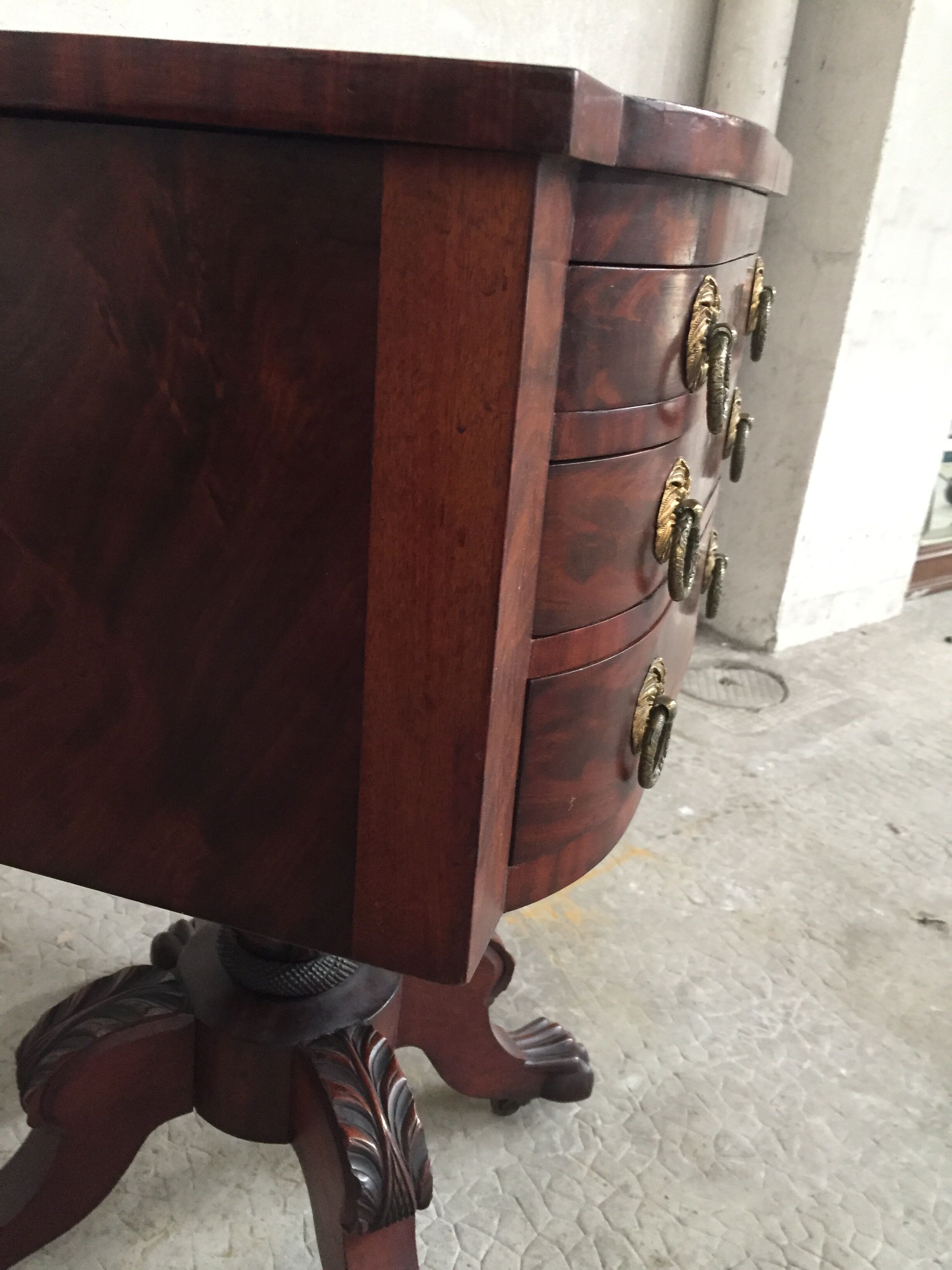 Small piece of english furniture has 3 drawers in mahogany for silverware