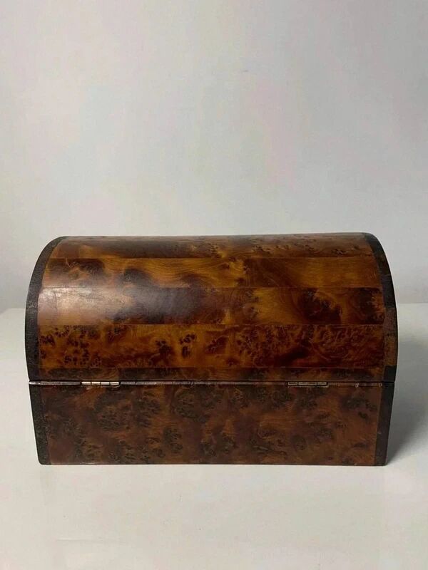 Beautiful thuya wood jewellery box – Rounded lid – Handcrafted work