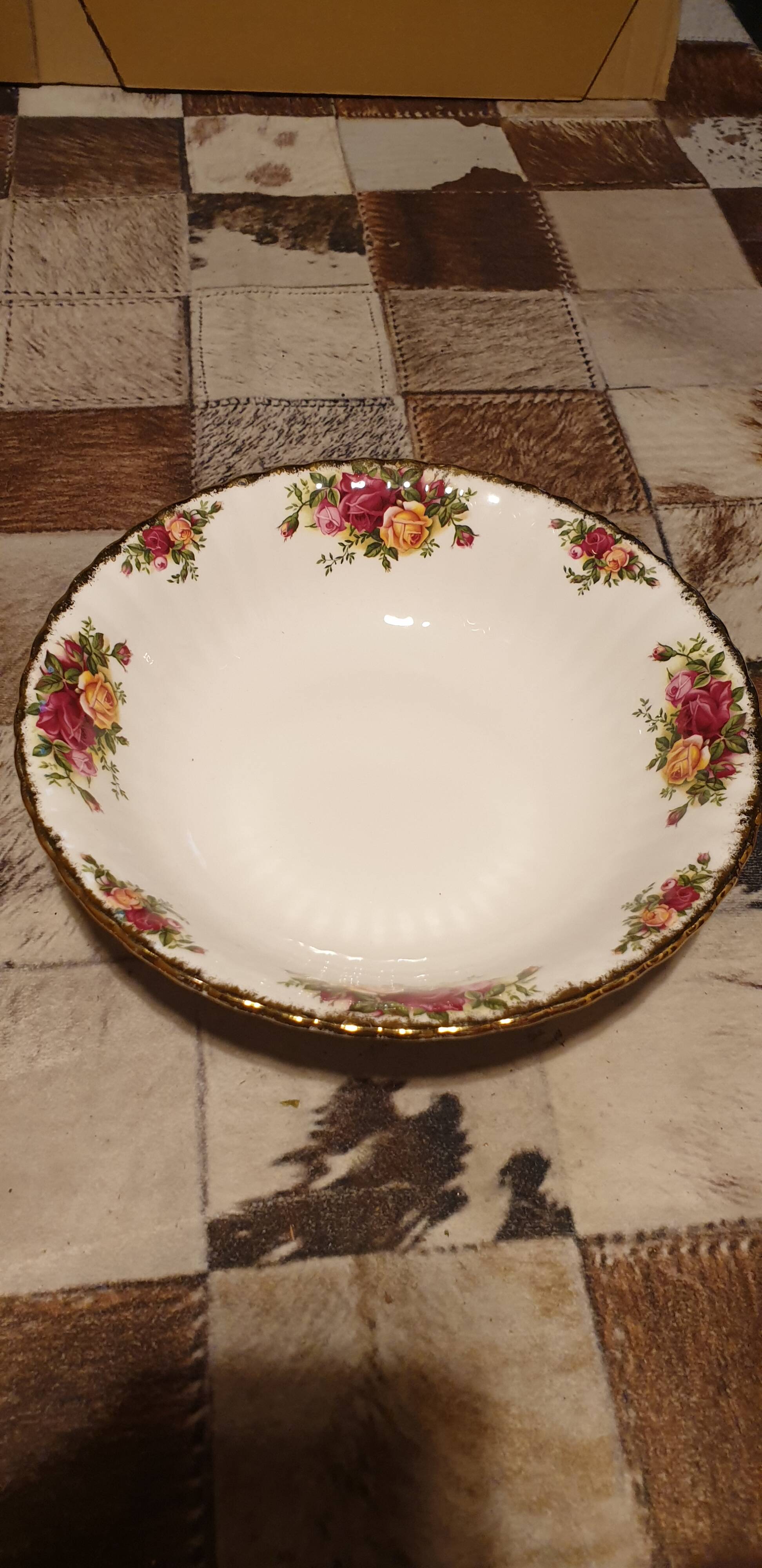 Saladier Old Country Roses - Royal Albert - .