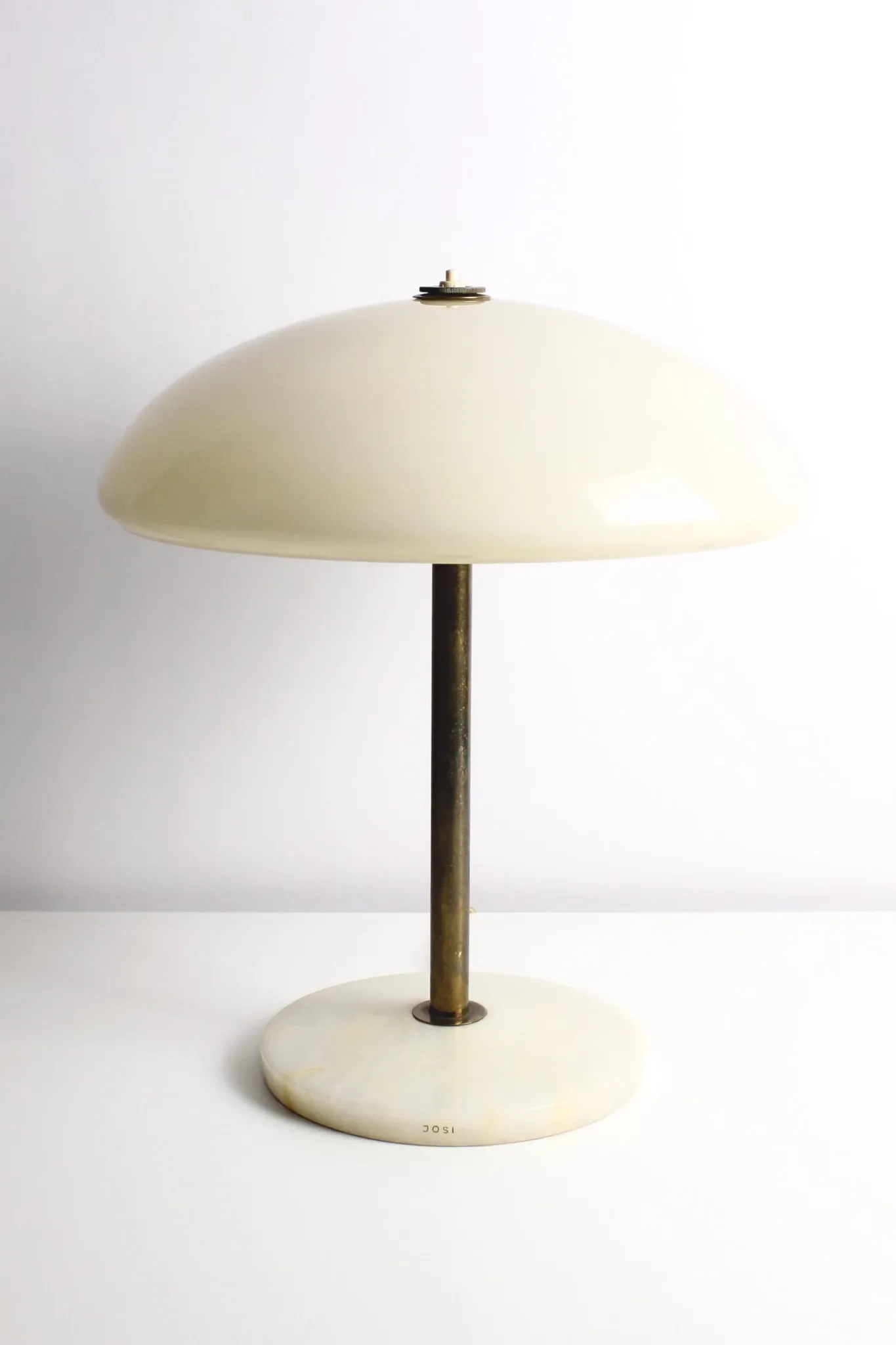 Art Deco table lamp
