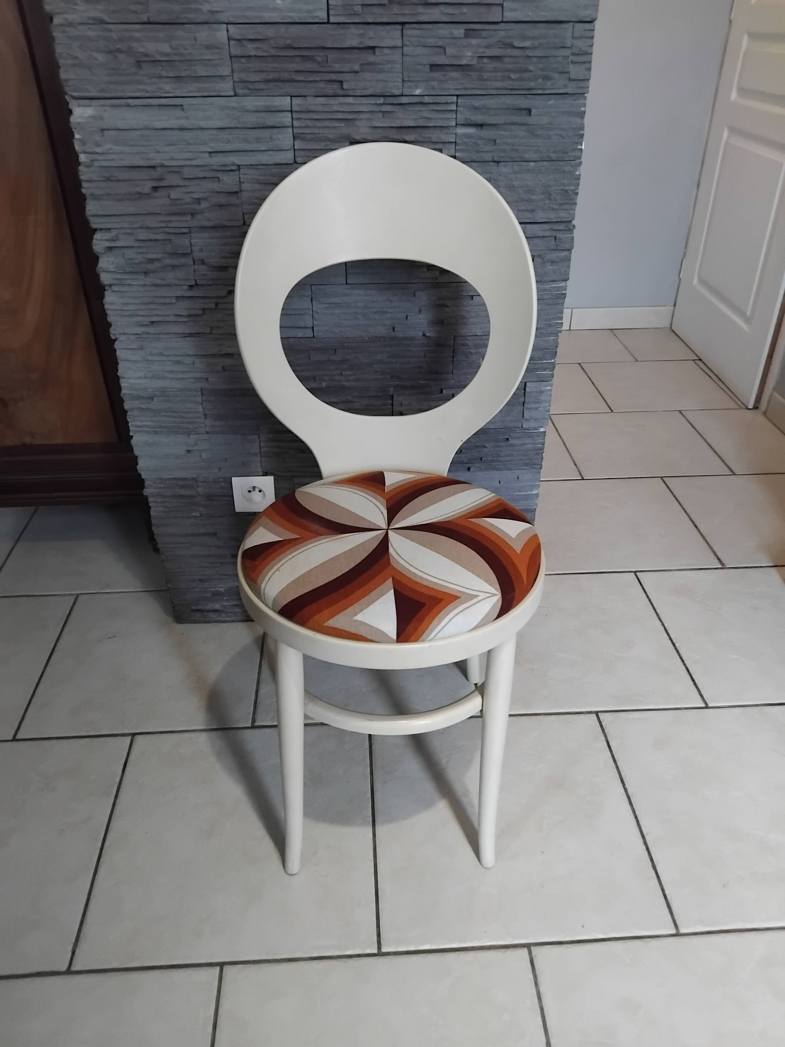 Chaise baumann model mouette année 70 vintage