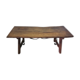 Table basse en noyer et fer forgé du XVIIIe siècle