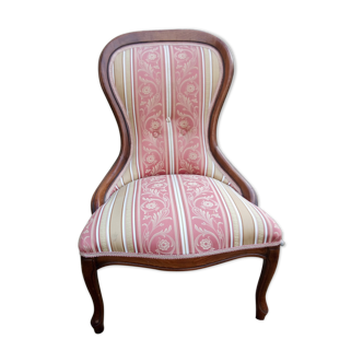 Ancien fauteuil en bois et tissu