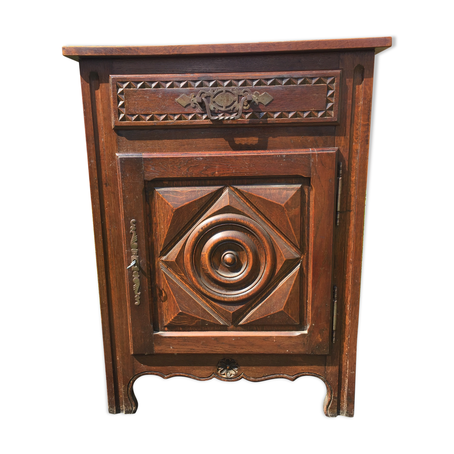 Buffet neo Louis XIII in oak with 1 door and 1 drawer.