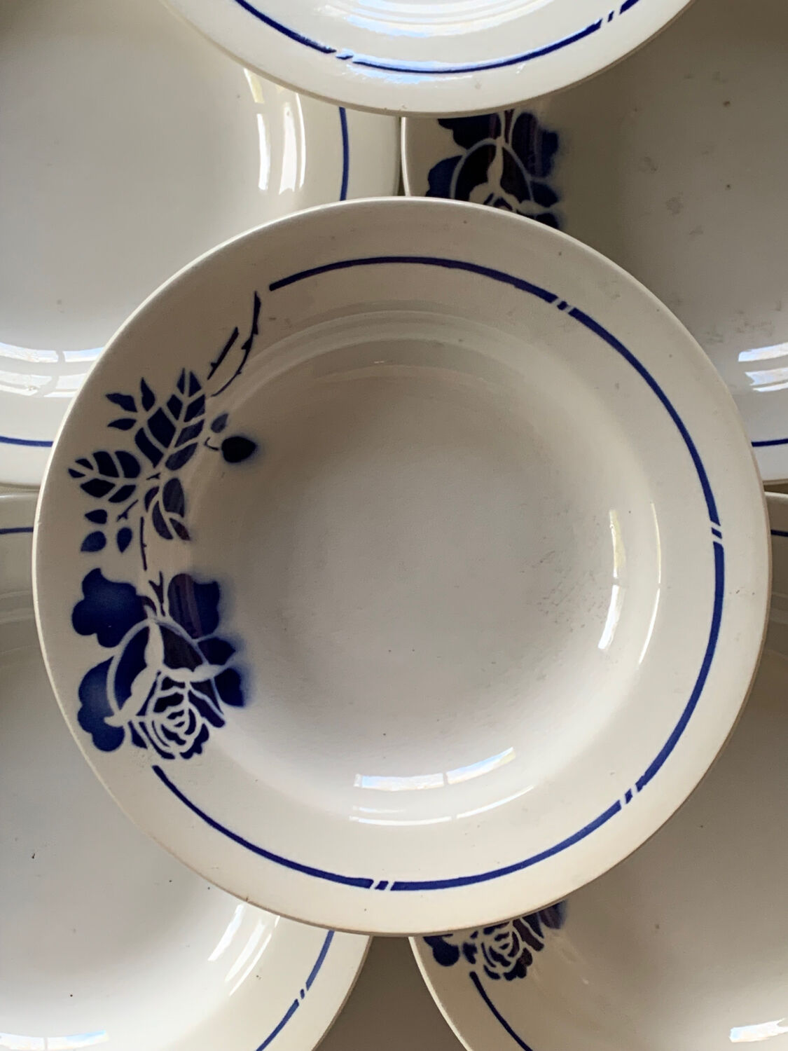 Hollow plates St Amand