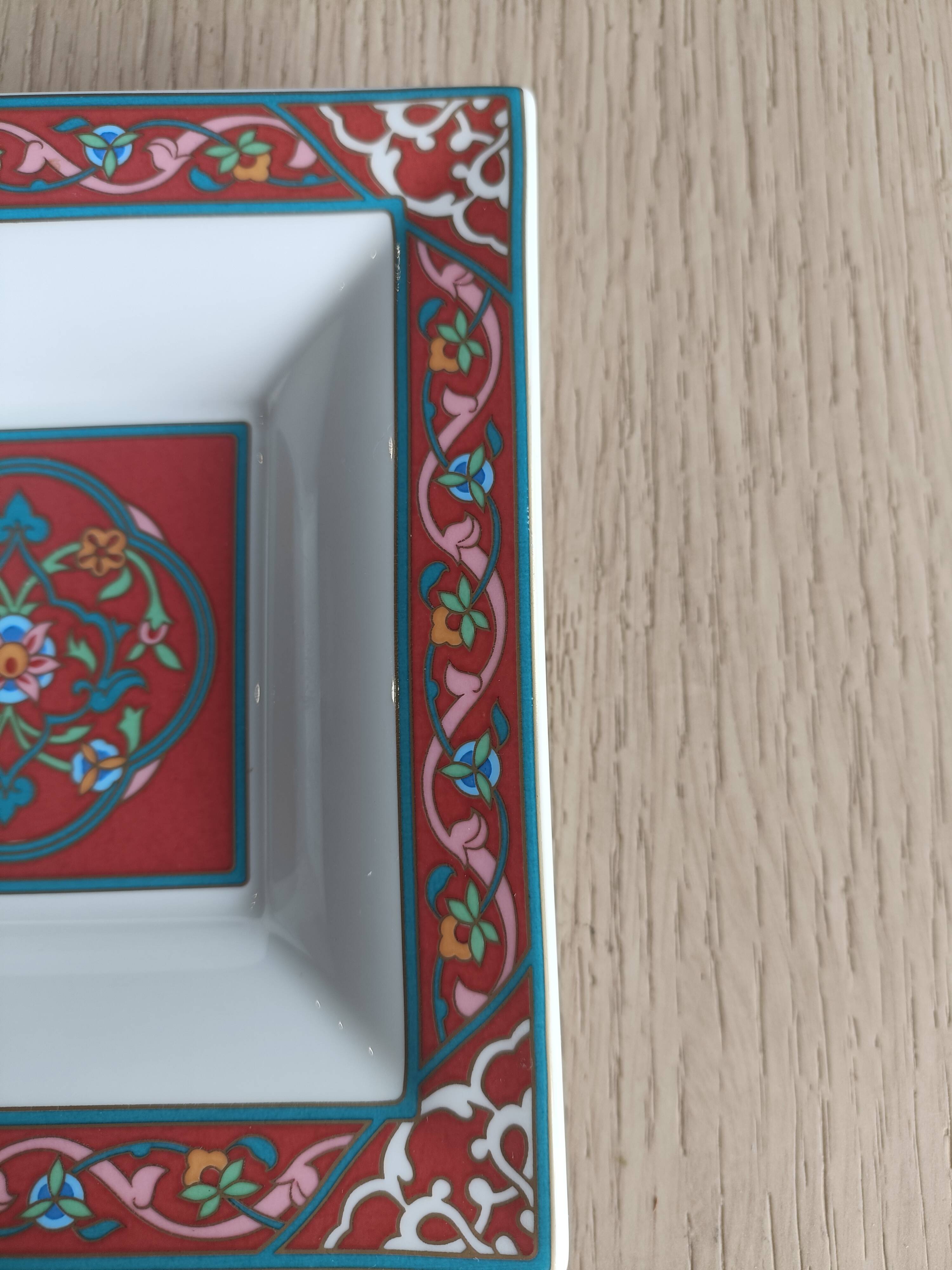 Villeroy and Boch ashtray pocket tray signed Paloma Picasso