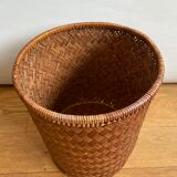 Braided wicker basket