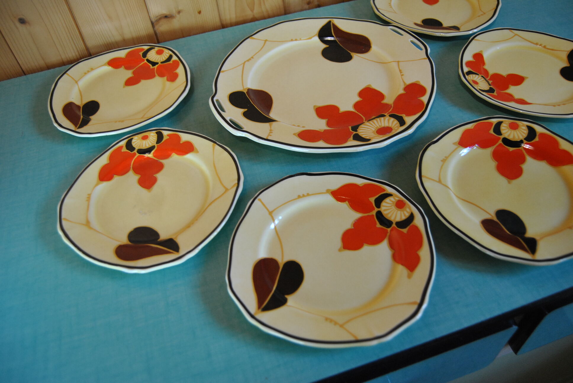 Hand-painted cake set 1960s/70s