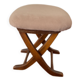 Folding footrest