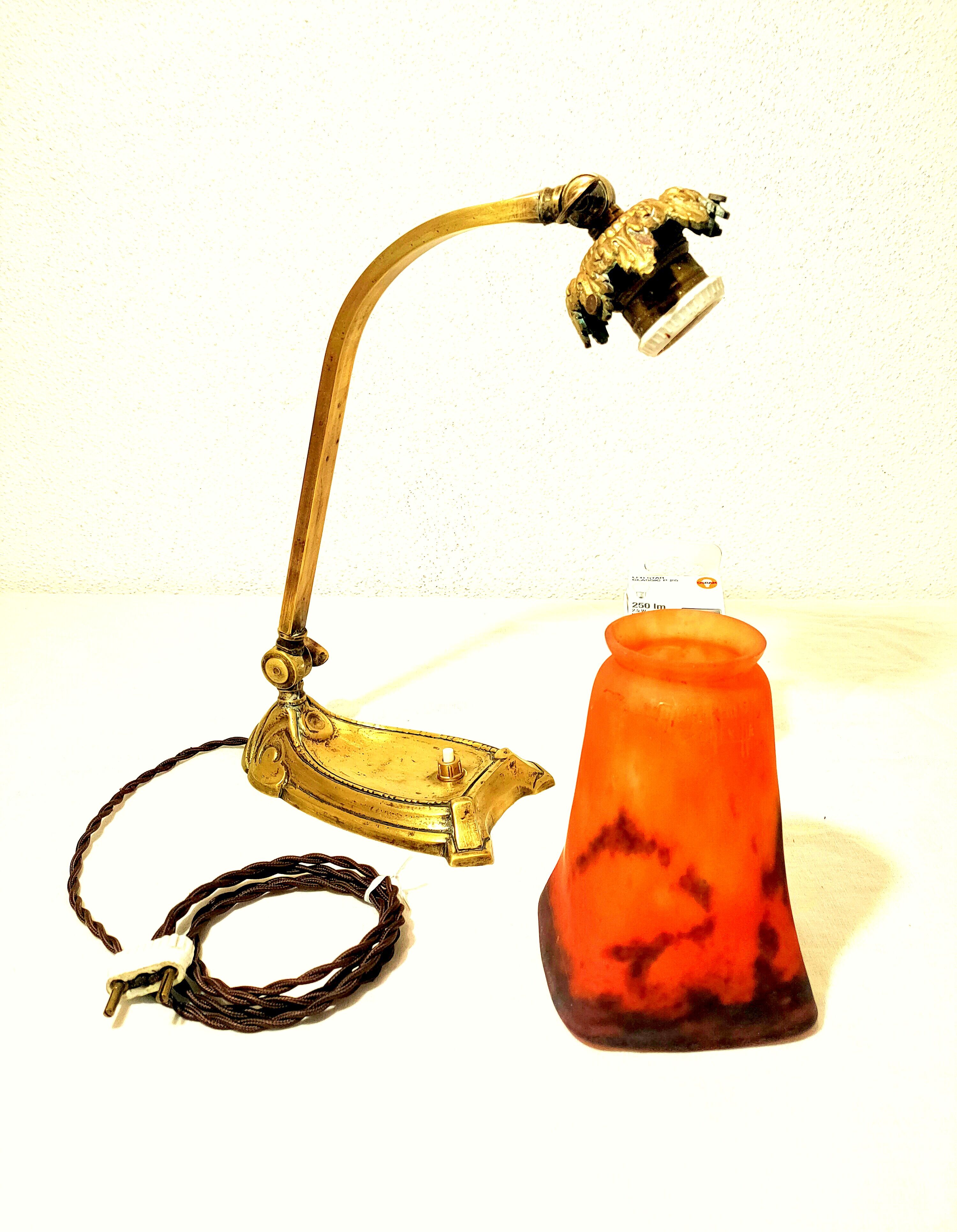 Art-nouveau lamp articulable bronze foot with glass paste shade muller lunéville