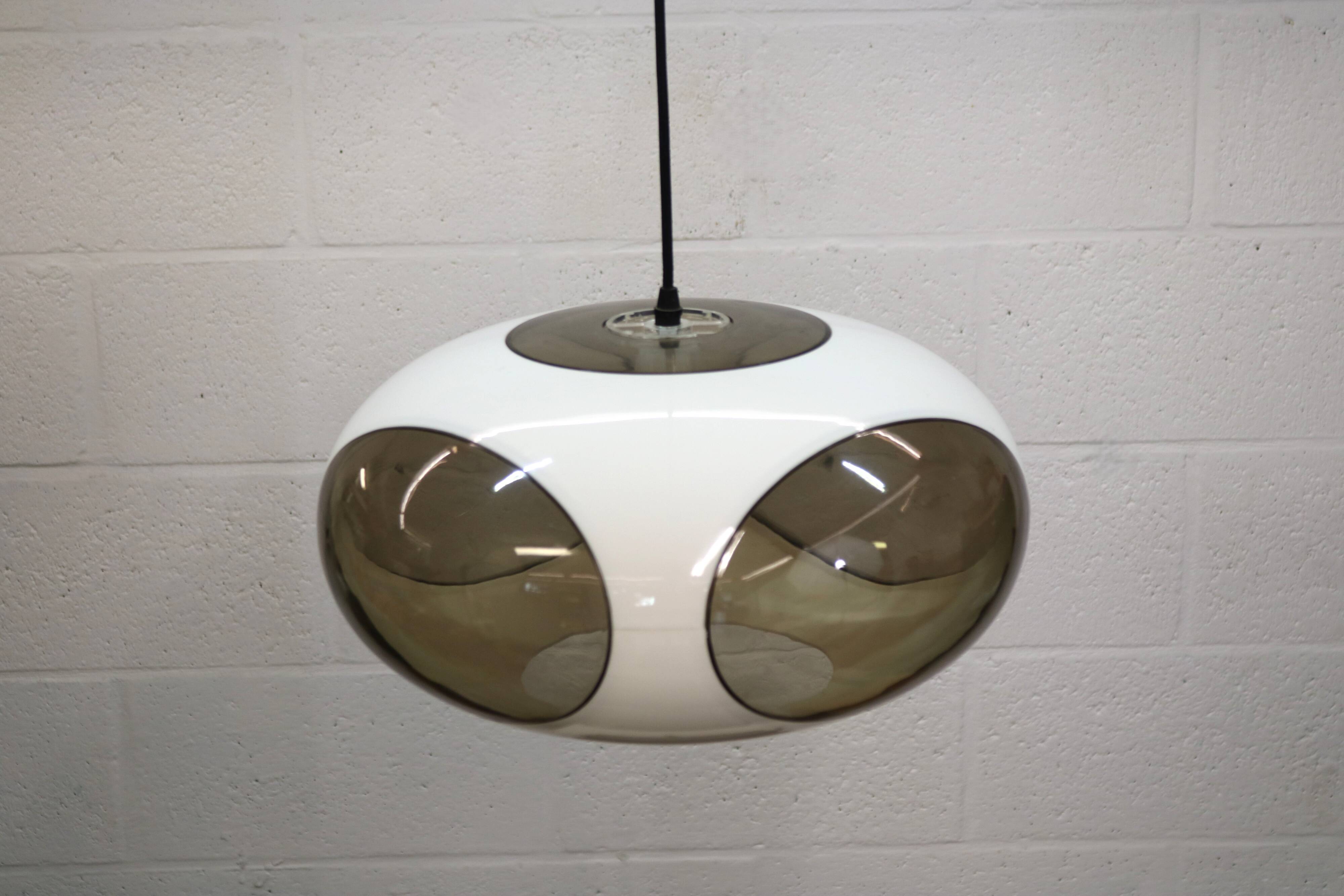 Lampe de plafond UFO à yeux de bug de l'ère spatiale *** Massive *** modèle blanc *** Belgique