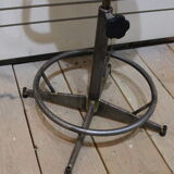 2 Vintage bar stools - adjustable height
