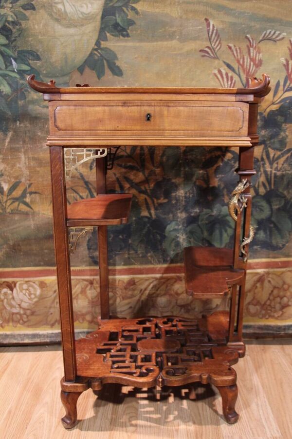Table d'appoint, travailleuse japonisante dans le style de Viardot