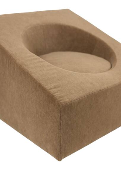 Pair of beige mohair fabric cube armchairs. Contemporary.
