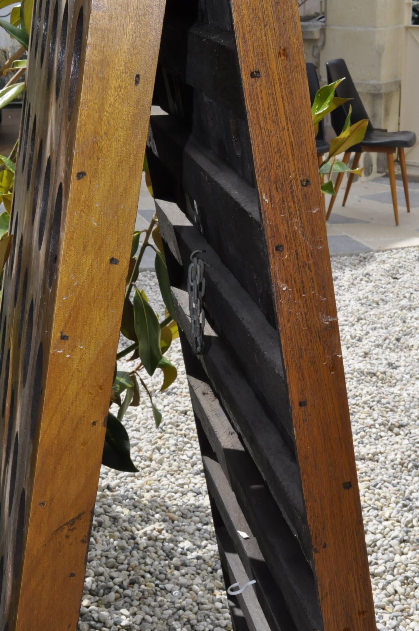 Veuve Clicquot-Ponsardin champagne desk