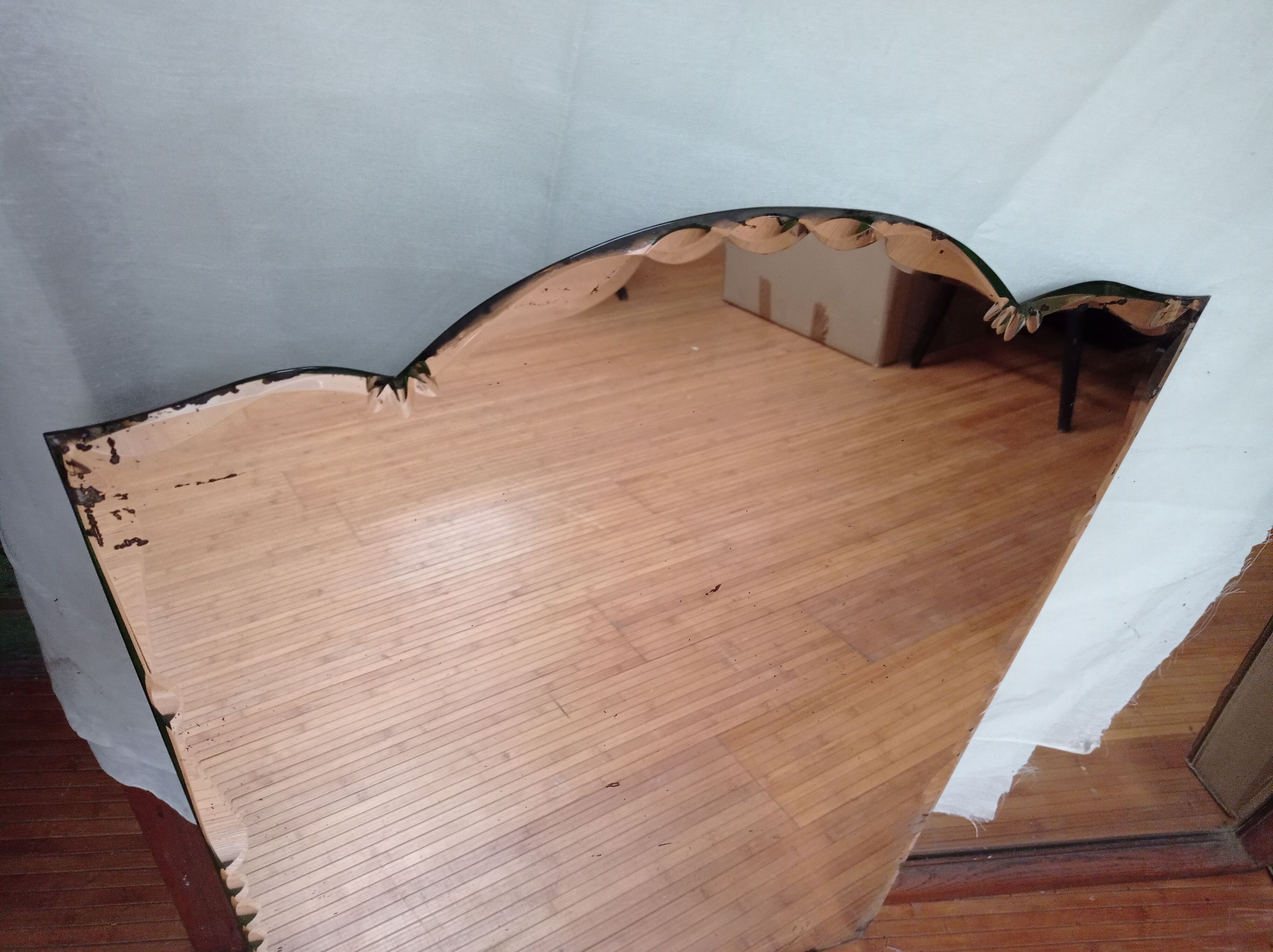 Beveled art deco mirror - 84x56cm