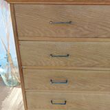 Commode en bois massif
