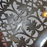 Openwork silver metal cut