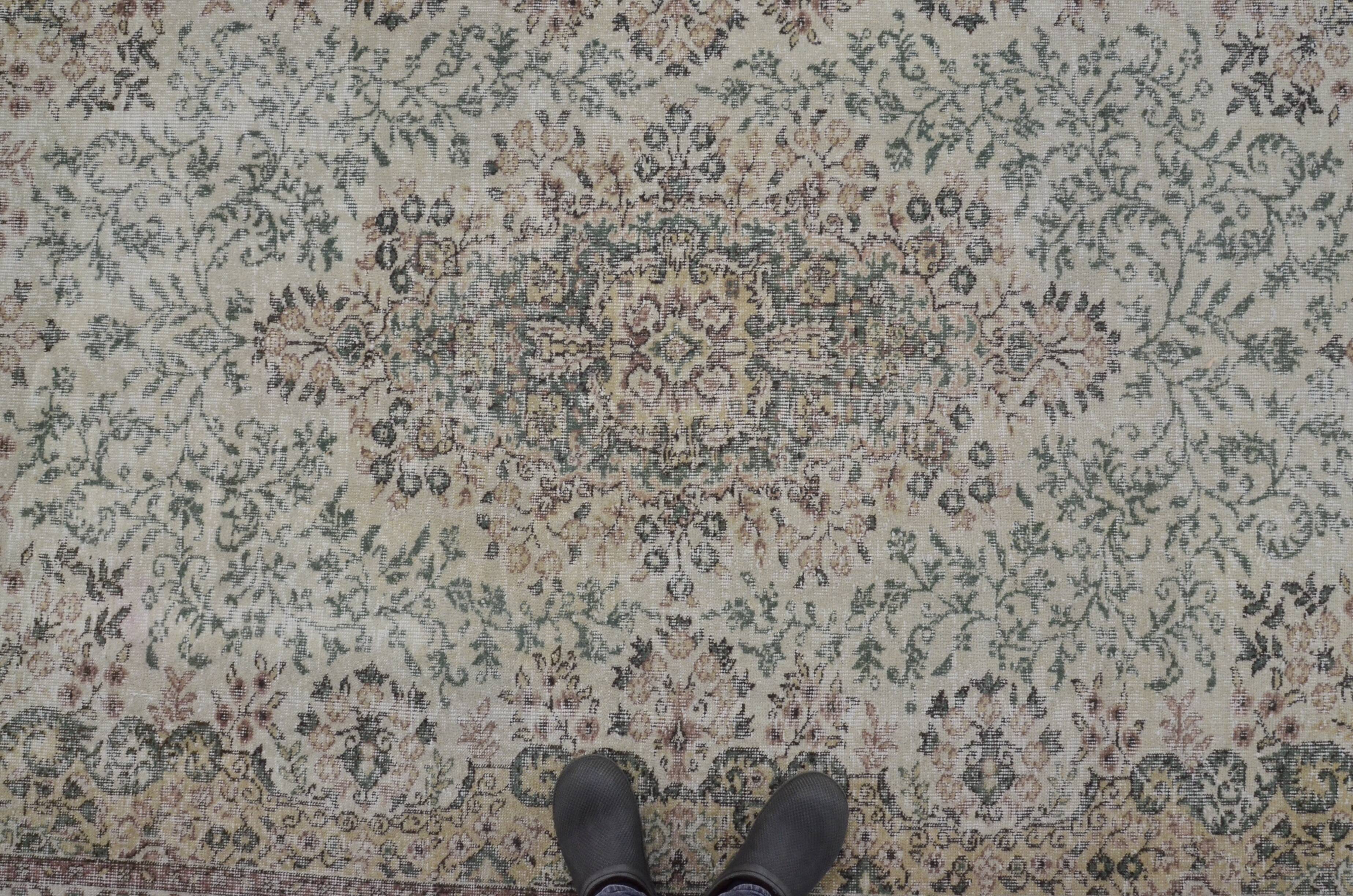 Nomadic Turkish Handknotted Floral Rug sku 3255