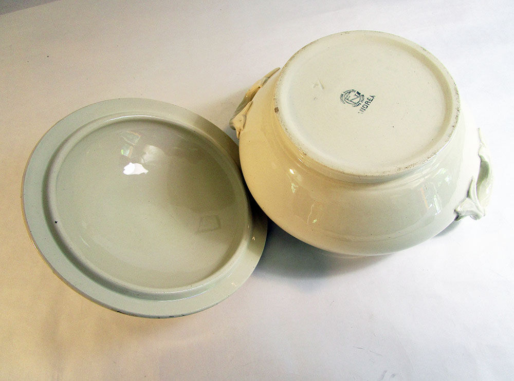 Givors earthenware soup pot
