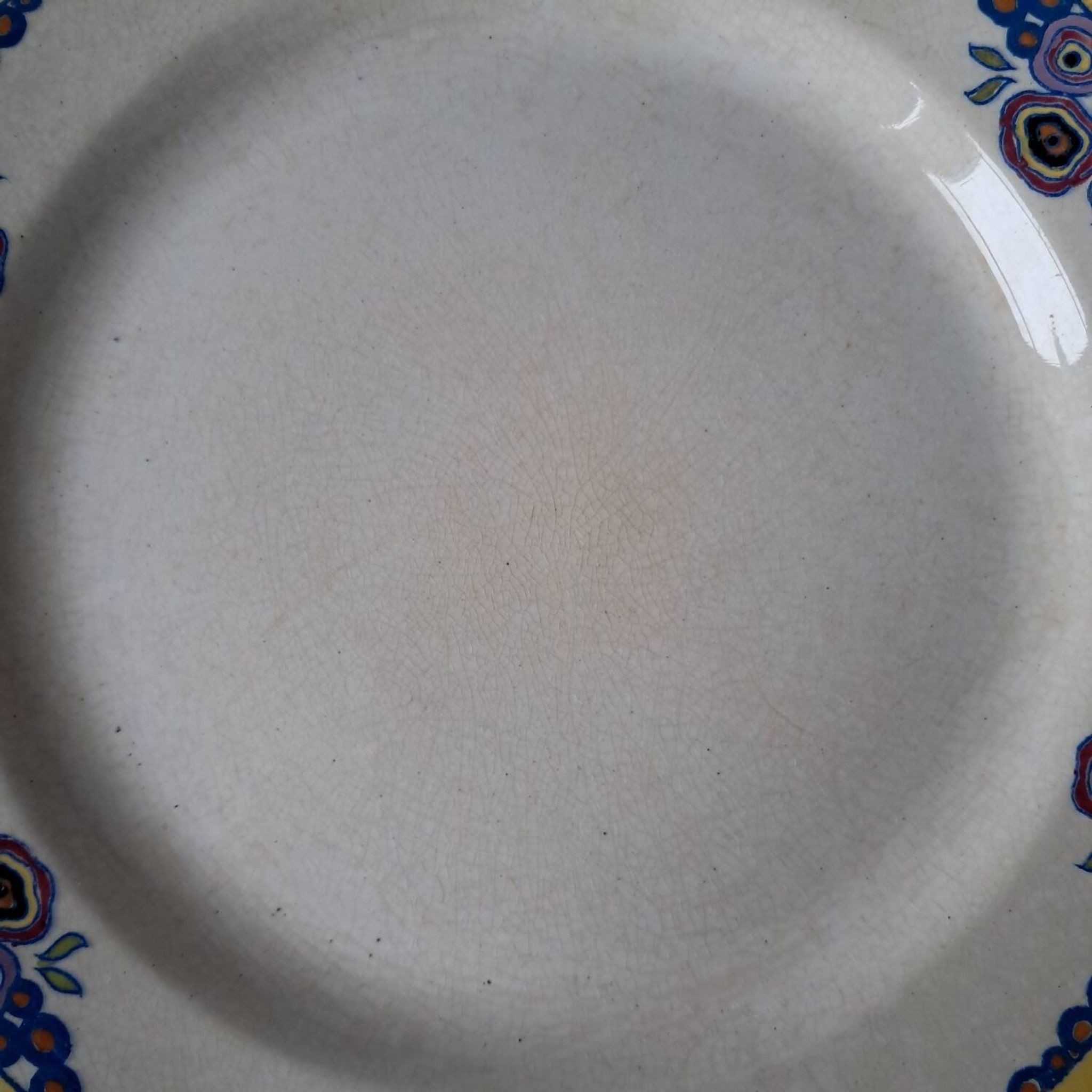 Round plate Boch Frères La Louvière. Belgium. Vintage.