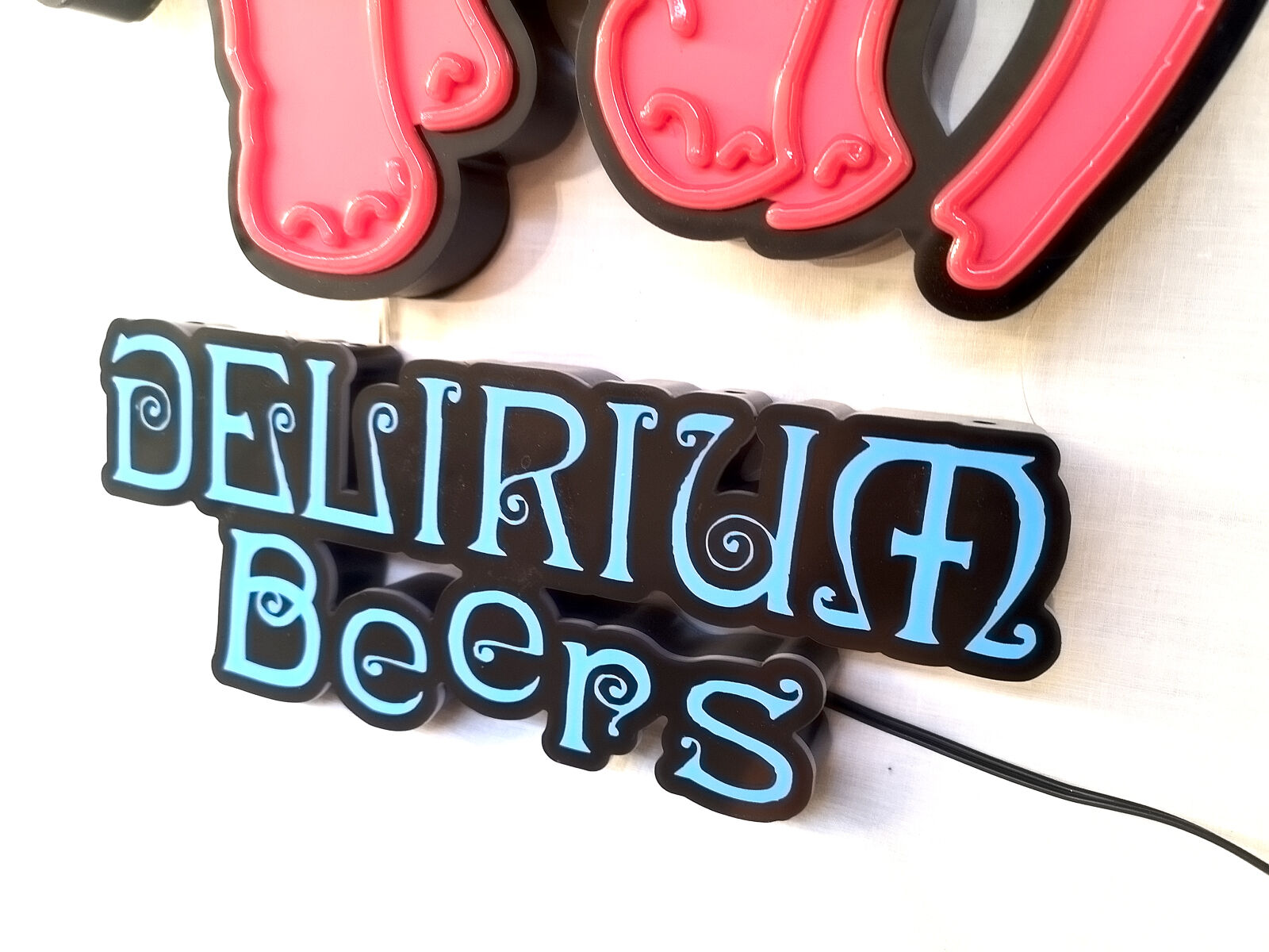 Neon sign Delirium Tremens