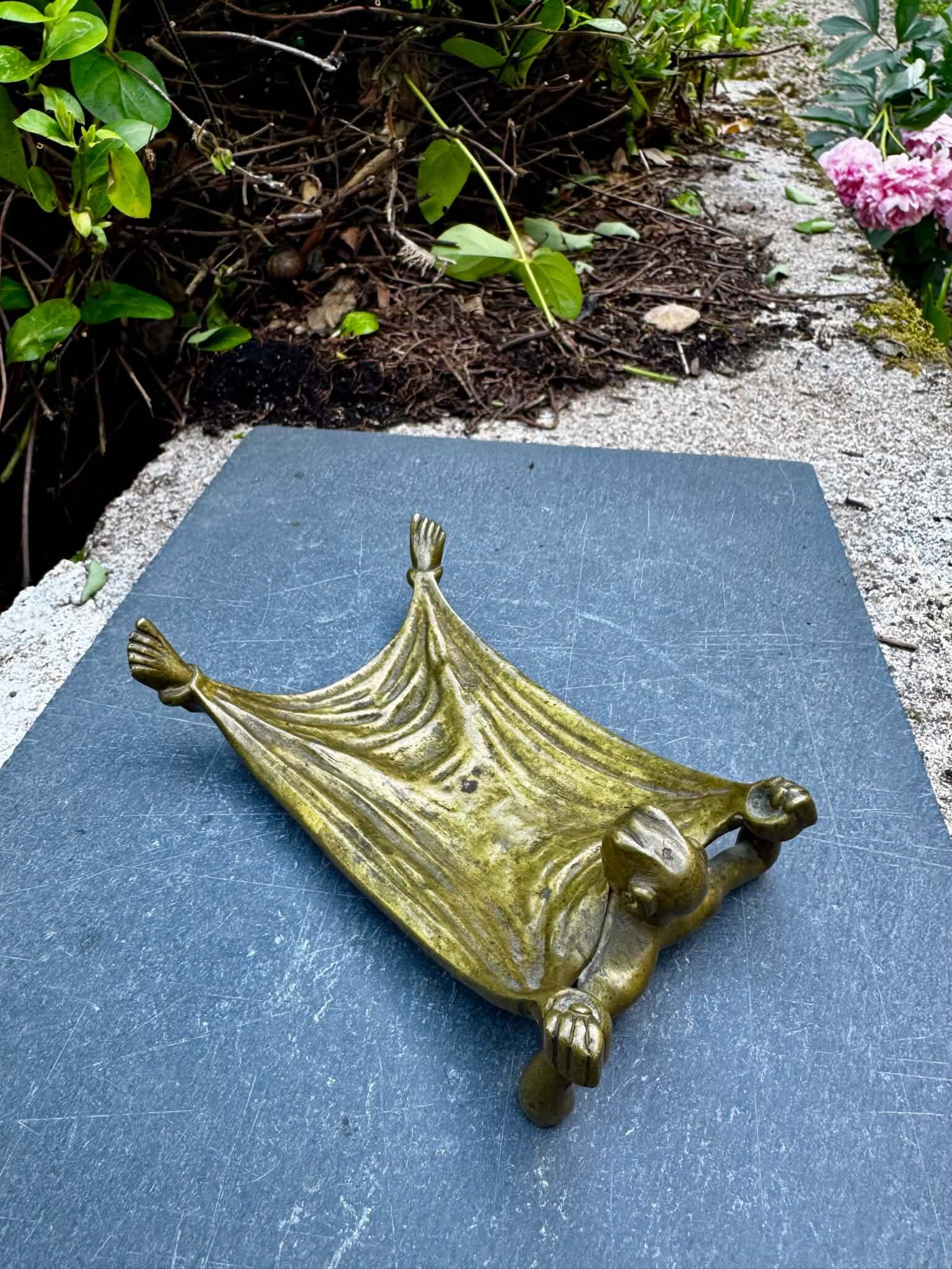 Bronze devil vide poche Art Nouveau