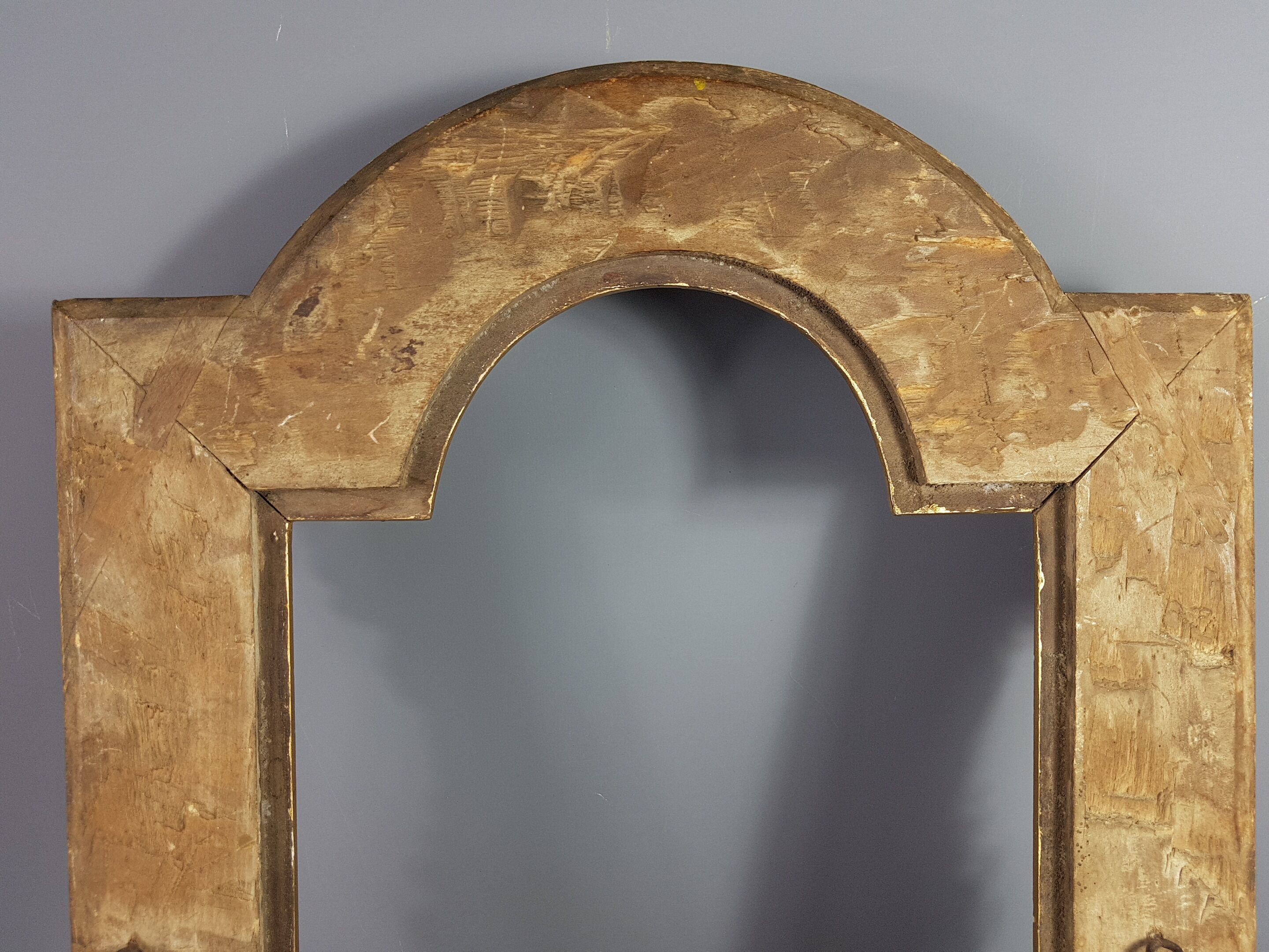 Frame carved wood, key 18th century 63x41 Leaf 47x27cm Bel state SB150