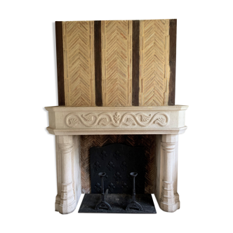 Fireplace beige/white stone mantle