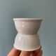 Lot de 16 coquetiers diabolo en porcelaine blanche