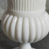 Vase balustre milk glass ancien début XXème