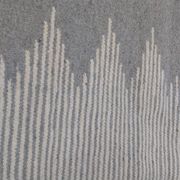 Tapis gris traditionnel fait main en pure laine 151x204cm