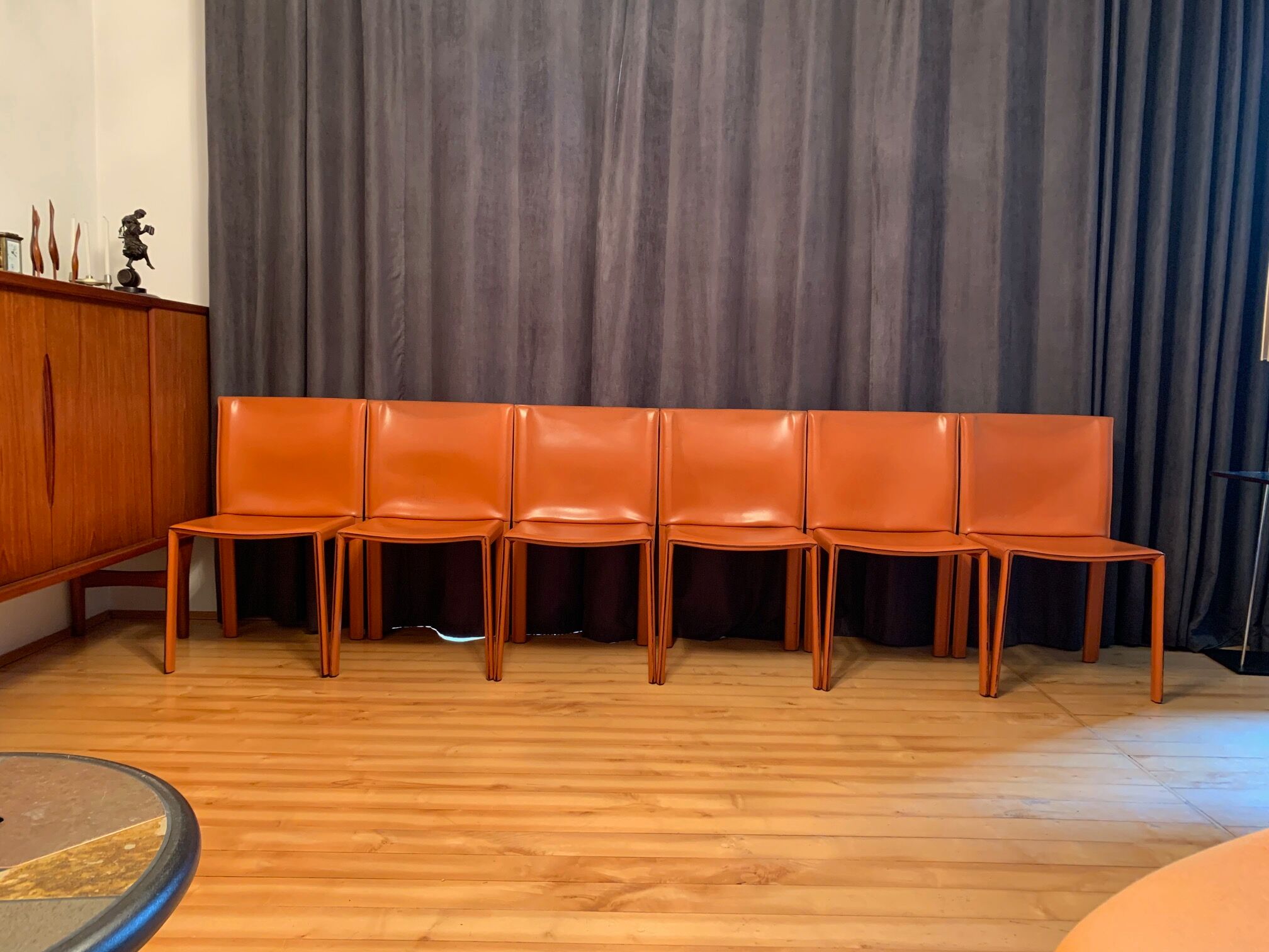 6 chaises Pasqualina par Grassi & Bianchi, Enrico Pellizzoni, Italie, années 1980.