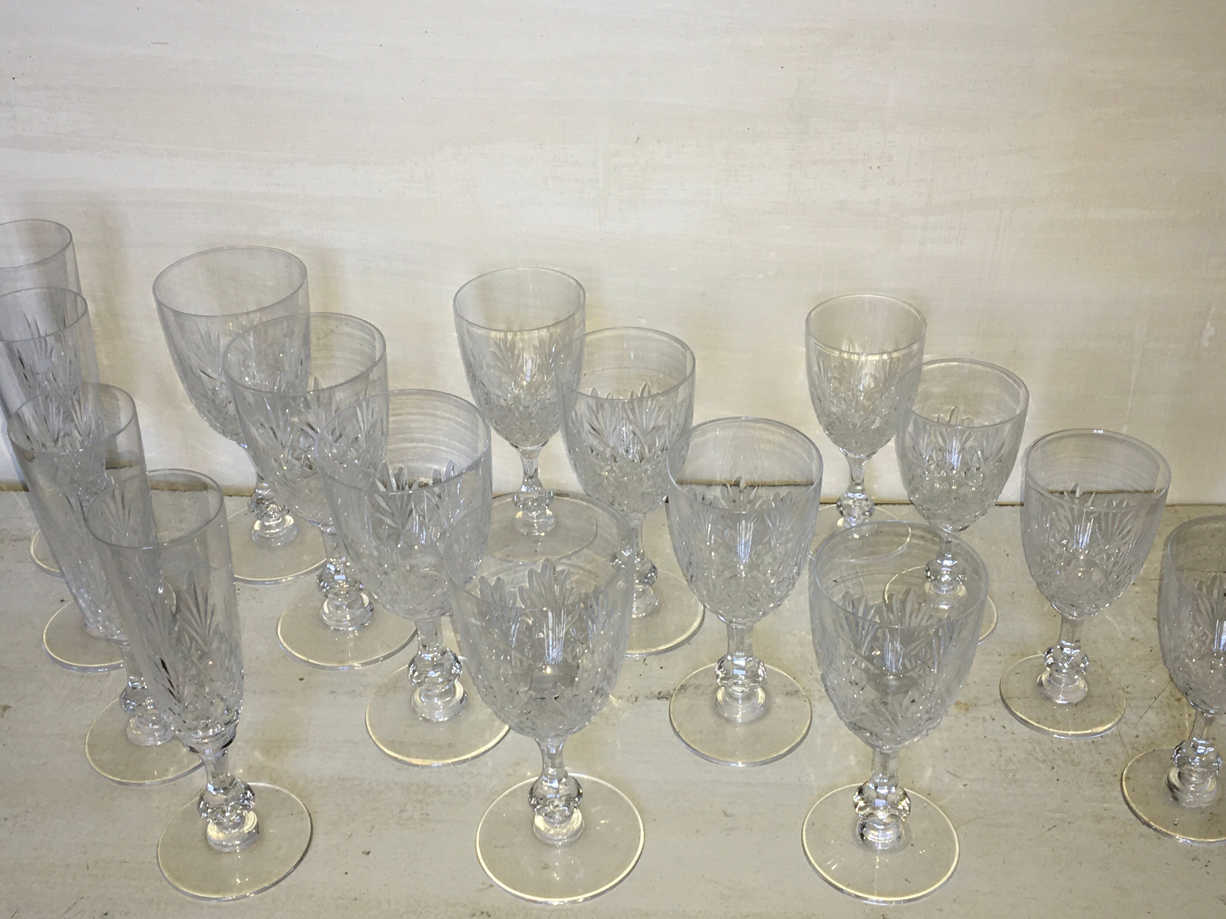 Saint Louis crystal glasses service