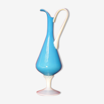 Carafe design opaline bleue