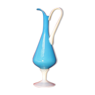 Carafe design opaline blue