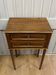 Petite table d appoint en noyer d époque du XIX ème siècle