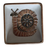 Very original vintage catchall featuring a snail.