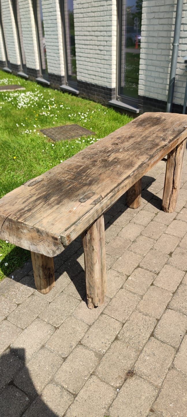 Carpenter's workbench