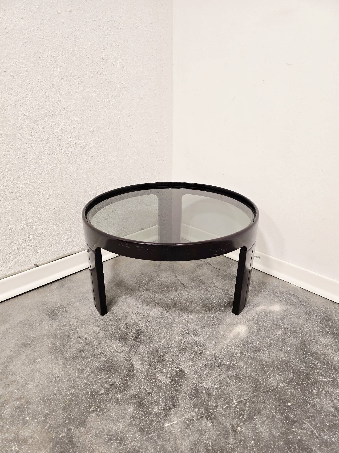 1970s Mid-Century Modern Black Coffee Table with Smoked Glass Top