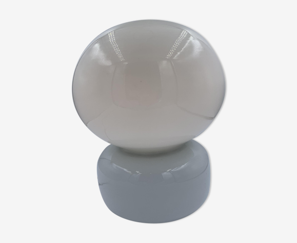 Lampe en opaline blanche