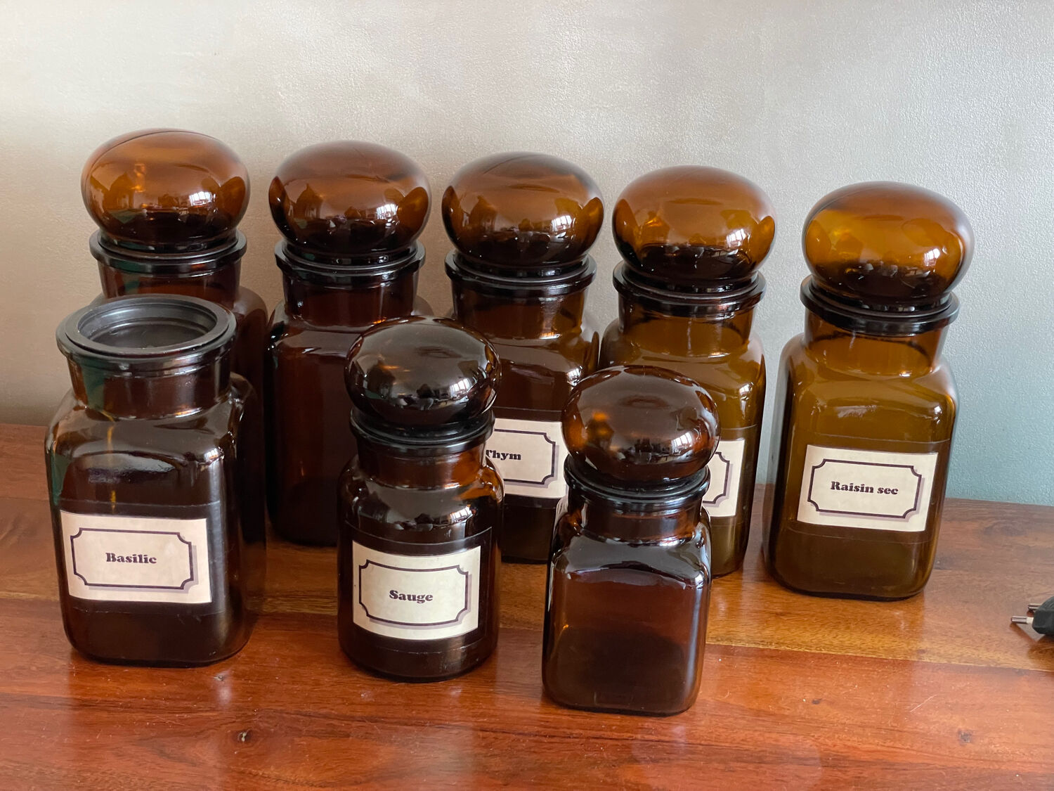 Set of 7 jars, spice apothecary jars