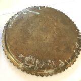 44cm chiseled brass tray