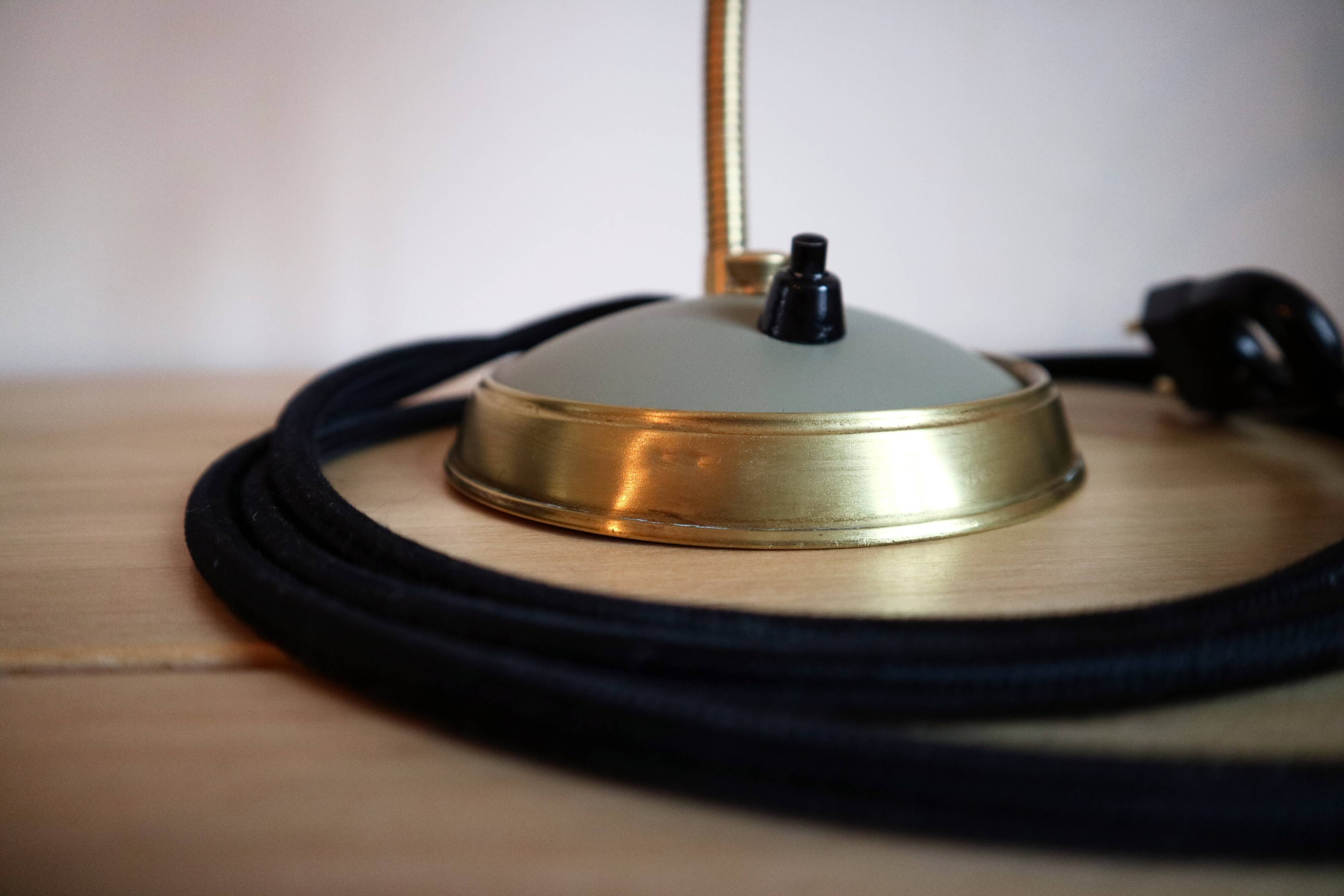 Fully restored vintage desk lamp.