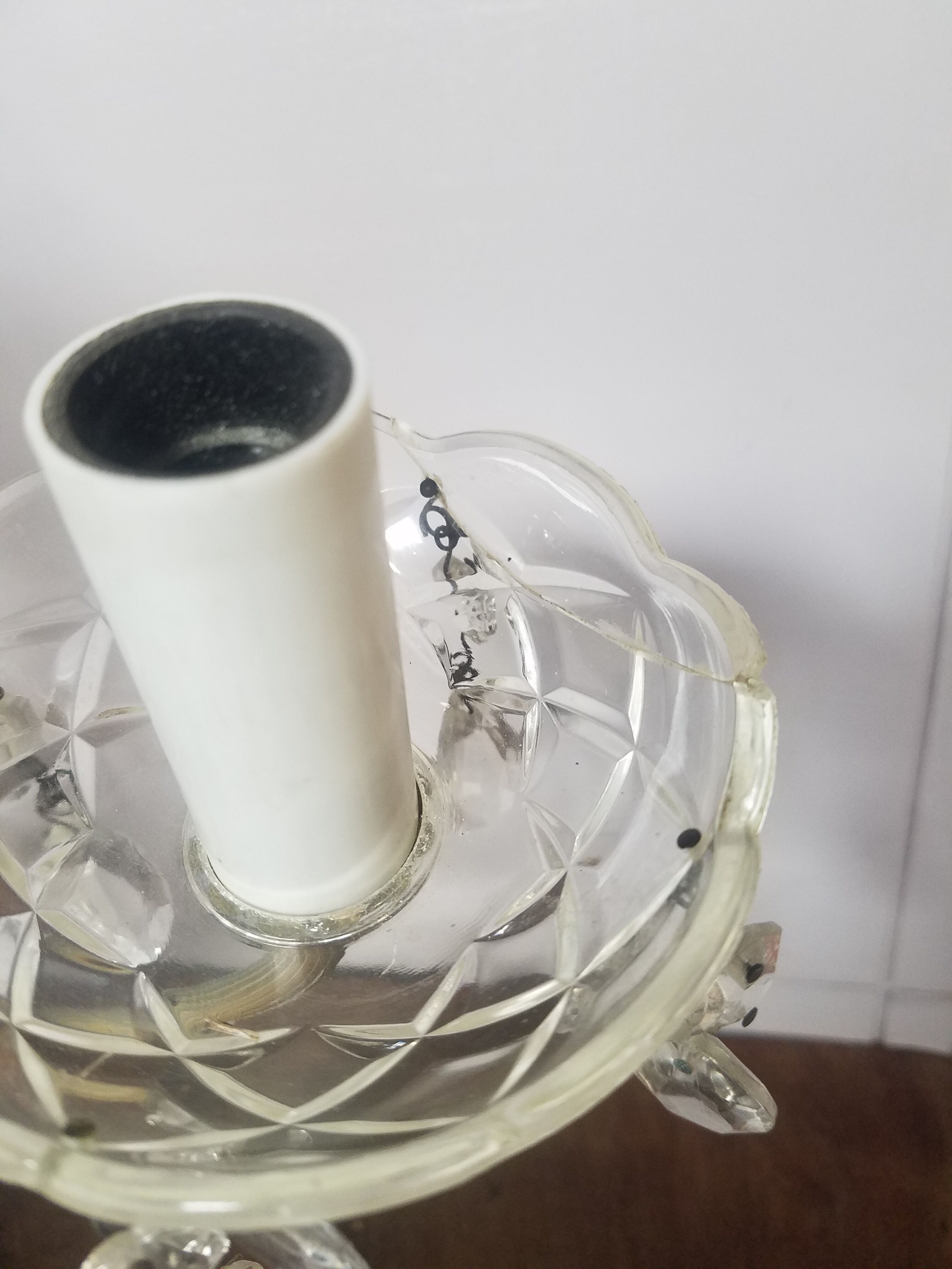 4-branched stamped chandelier