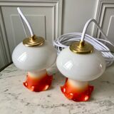 Pair of orange opaline tulips gradient white thread 70s
