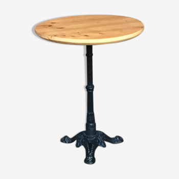 Table ronde bistrot sapin massif pied fonte noir