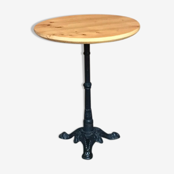 Round Bistro table massif wood black cast iron foot